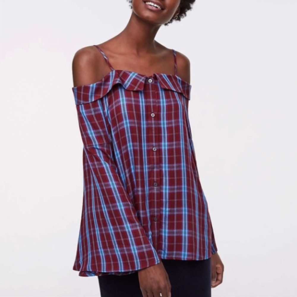 Ann Taylor Loft off-shoulder blouse Size XS